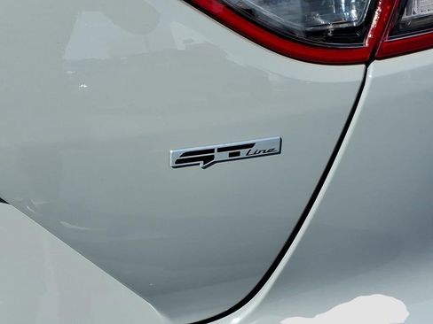 Used 2023 Kia Stinger GT-Line w/ Sun & Sound Package RWD image 9