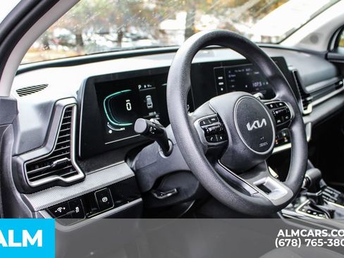 Used 2024 Kia Sportage LX image 32
