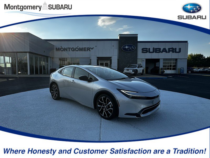 Used 2025 Toyota Prius Plug-In Hybrid FWD image 1