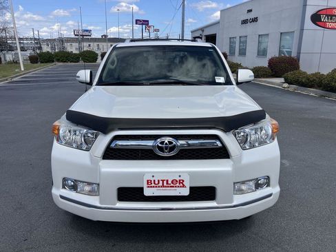 Used 2013 Toyota 4Runner Limited image 8
