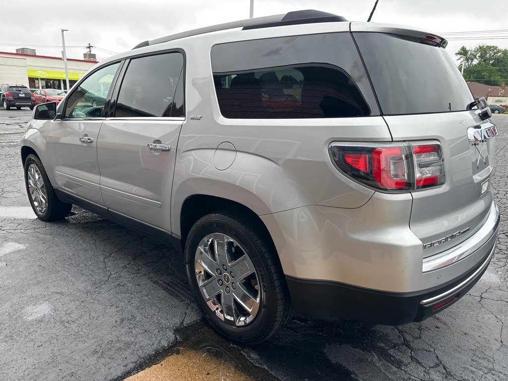 Used 2017 GMC Acadia Limited SLT FWD image 3