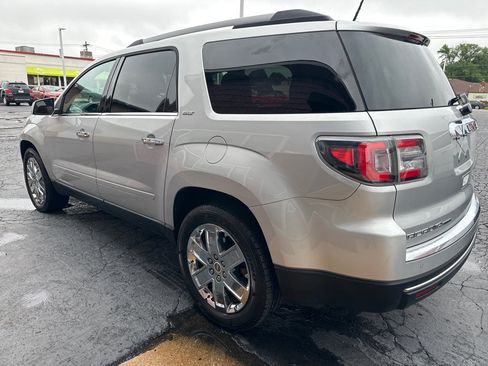 Used 2017 GMC Acadia Limited SLT FWD image 3