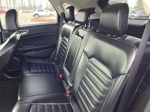 Certified 2024 Ford Edge SEL w/ Convenience Package image 23