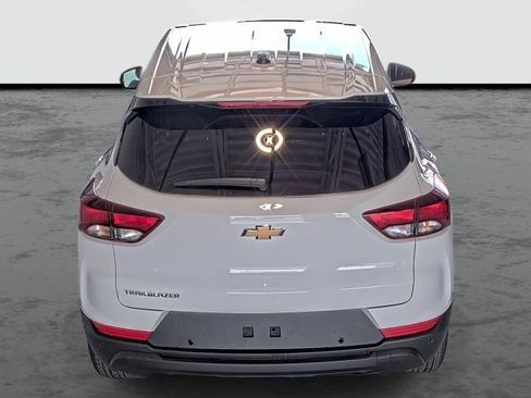 New 2026 Chevrolet TrailBlazer LS w/ LS Convenience Package FWD image 3