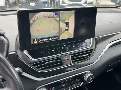 Certified 2024 Nissan Altima 2.0 SR image 19