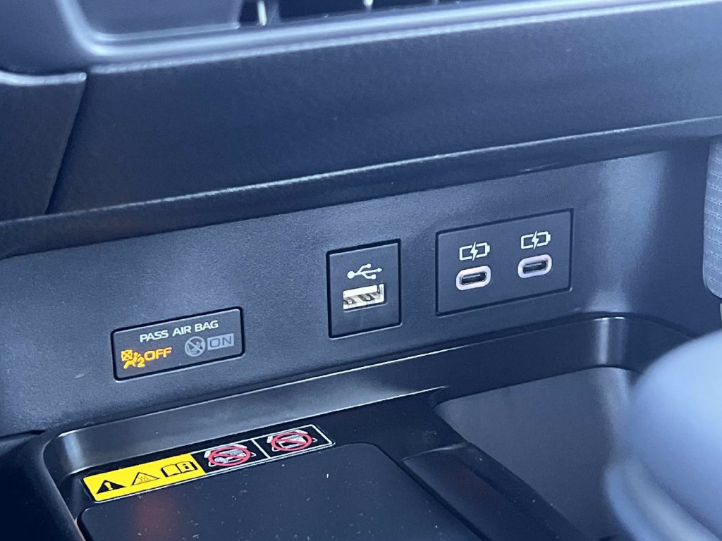 Used 2026 Toyota Camry SE FWD image 39
