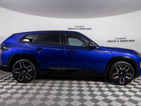 Used 2023 BMW XM image 12