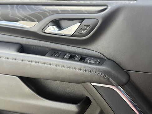 Used 2023 GMC Yukon Denali image 20