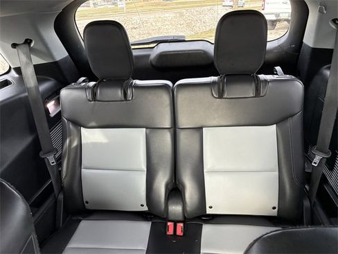 Certified 2022 Ford Explorer XLT w/ Equipment Group 202A image 15