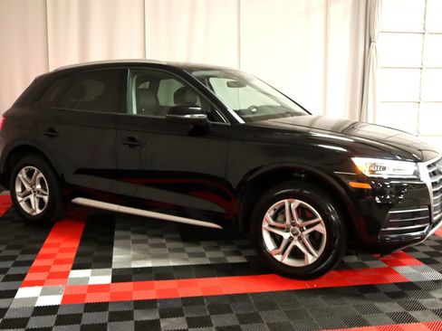 Used 2018 Audi Q5 2.0T Premium w/ Convenience Package image 7