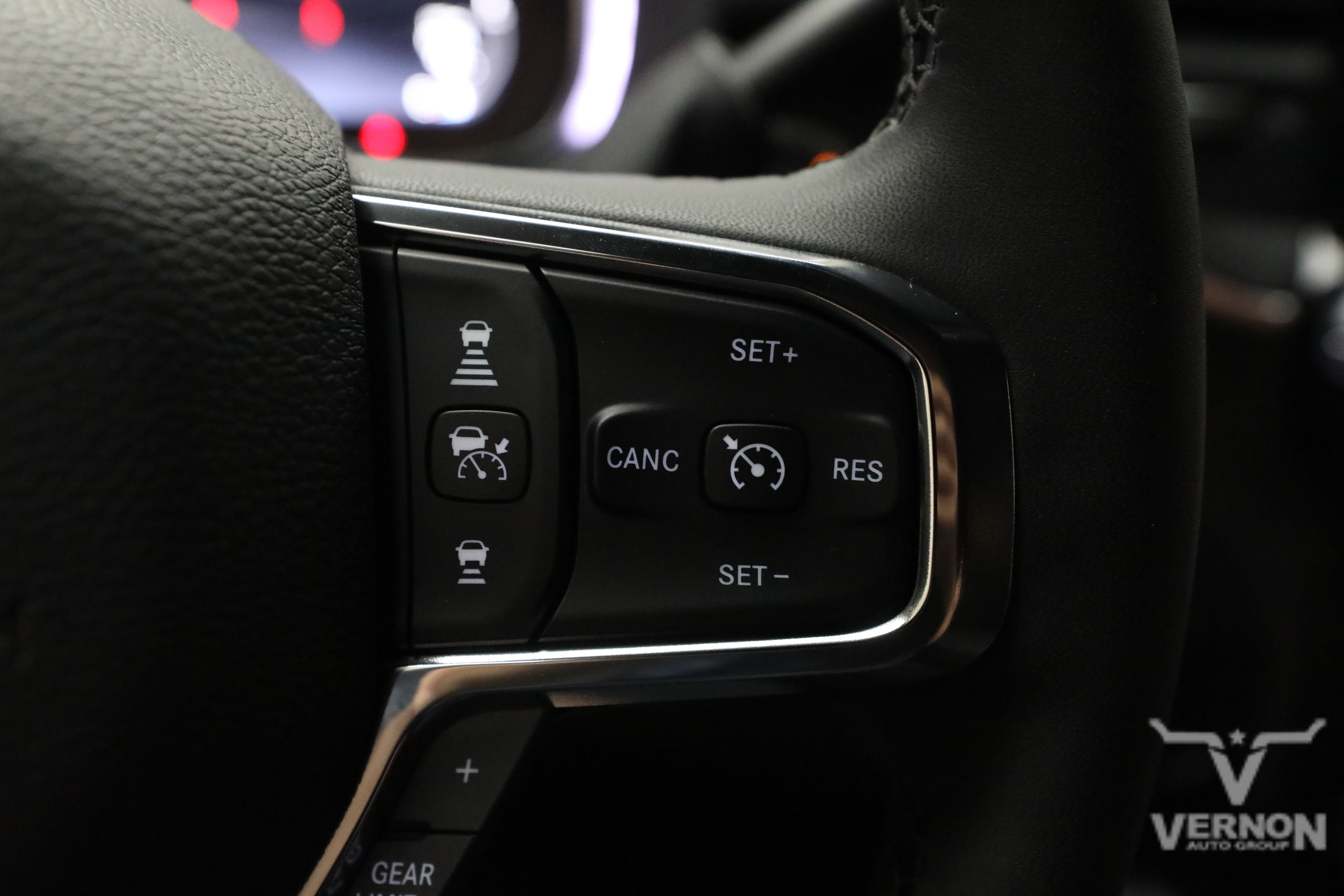New 2027 RAM 3500 Laramie AWD/4WD image 19