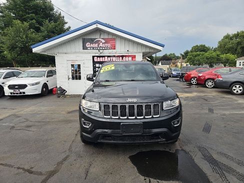 Used 2016 Jeep Grand Cherokee Laredo w/ Quick Order Package 23E AWD/4WD image 2
