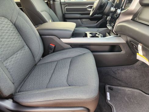 New 2026 RAM 1500 4x4 Crew Cab image 13