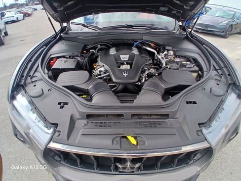 Used 2022 Maserati Levante GT image 23