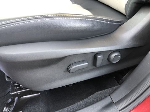 Used 2019 Subaru Forester Limited w/ Popular Package #3 image 6