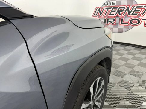 Used 2023 Toyota Corolla Cross XLE w/ Convenience Package AWD/4WD image 34