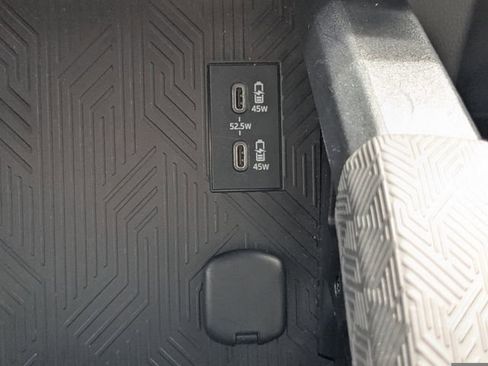 Used 2024 Toyota Tacoma SR5 image 27