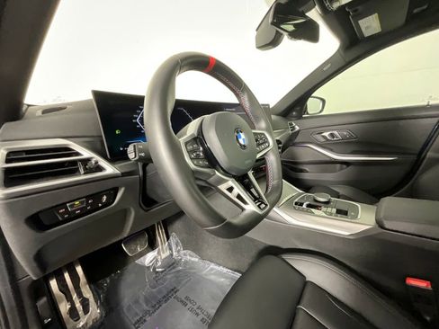 Used 2025 BMW M340i w/ Premium Package image 15