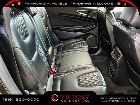 Used 2023 Ford Edge Titanium image 25