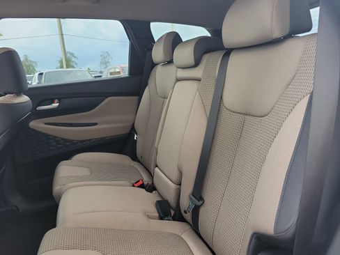 Used 2023 Hyundai Santa Fe SEL FWD image 16