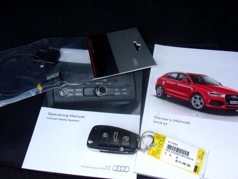 Used 2018 Audi Q3 2.0T Premium Plus w/ Premium Plus Package image 24