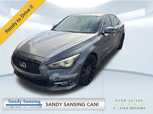Used 2017 INFINITI Q50 Signature Edition w/ Cargo Package (L95) image 1