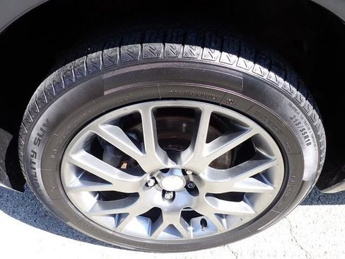 Used 2019 Buick Encore Sport Touring image 12