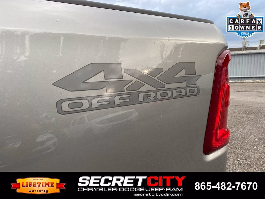 Used 2025 RAM 1500 Big Horn AWD/4WD image 10