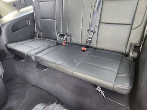 Certified 2019 Chevrolet Suburban LT AWD/4WD image 36