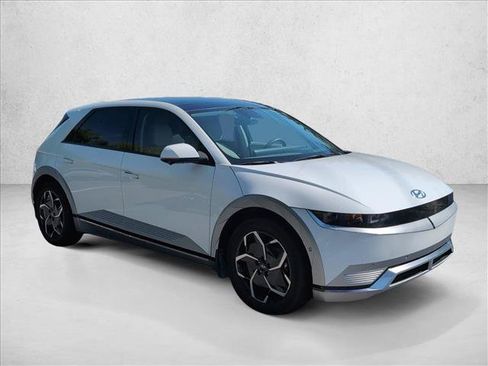 Certified 2024 Hyundai Ioniq 5 Limited RWD image 3
