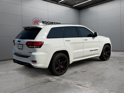 Used 2018 Jeep Grand Cherokee SRT w/ Trailer Tow Group IV AWD/4WD image 5