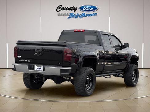Used 2018 Chevrolet Silverado 1500 LT image 8