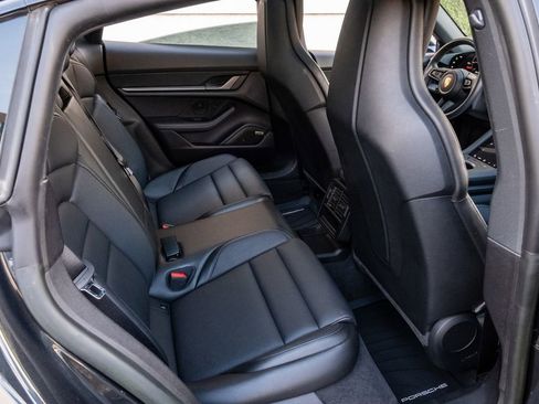 Used 2023 Porsche Taycan w/ Premium Package image 31