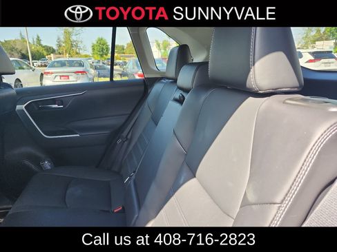 Certified 2022 Toyota RAV4 XLE Premium AWD/4WD image 6