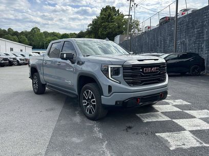 Used 2024 GMC Sierra 1500 AT4 w/ AT4 Premium Package