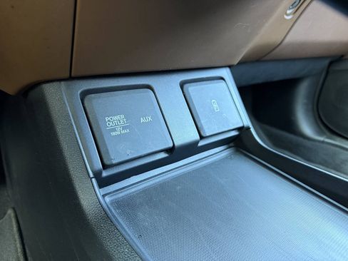 Used 2019 Acura RDX w/ Technology Package AWD/4WD image 37