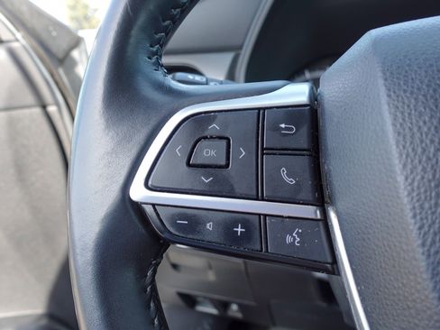 Used 2024 Toyota Highlander LE image 14