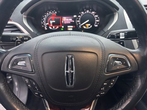 Used 2020 Lincoln MKZ Reserve w/ Elements Package image 16