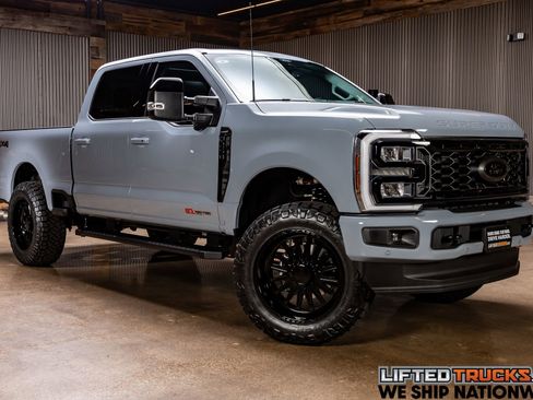 Used 2026 Ford F250 Lariat w/ Black Appearance Package image 1