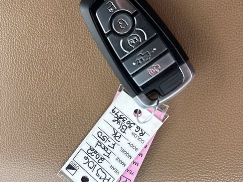 Used 2022 Ford F150 Lariat AWD/4WD image 41