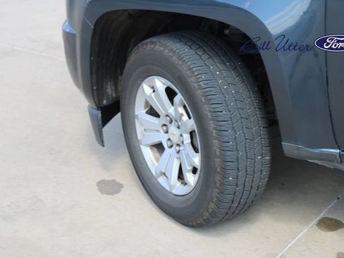 Used 2020 Chevrolet Colorado LT w/ LT Convenience Package RWD image 9
