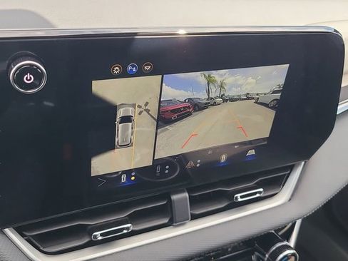 New 2026 Chevrolet Equinox LT image 24