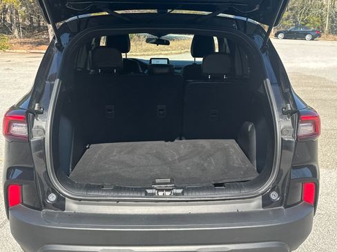 Used 2025 Ford Escape ST-Line FWD image 18