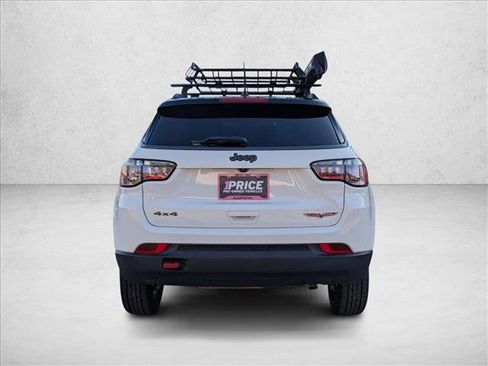 Used 2020 Jeep Compass Trailhawk w/ Cold Weather Group AWD/4WD image 5