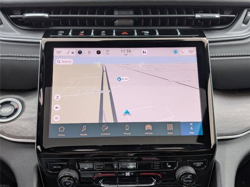 New 2025 Jeep Grand Cherokee Limited image 23