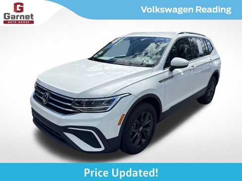 Certified 2024 Volkswagen Tiguan SE AWD/4WD image 1