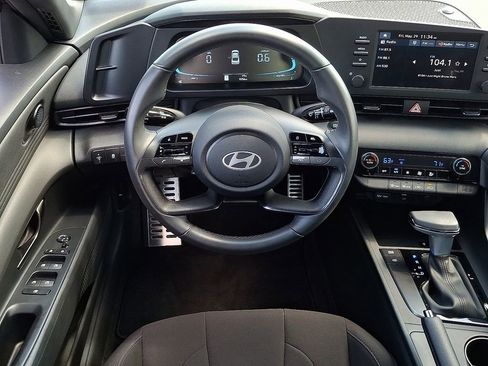 Used 2025 Hyundai Elantra Sport w/ Cargo Package FWD image 13