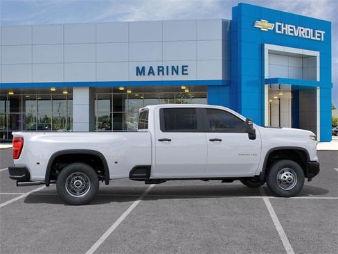 New 2026 Chevrolet Silverado 3500 W/T image 5