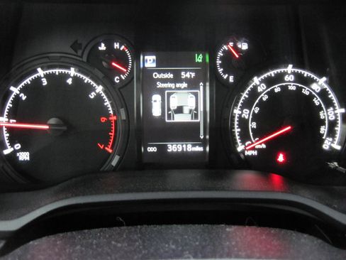 Used 2023 Toyota 4Runner SR5 image 13