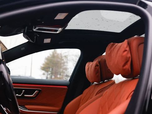 New 2026 Mercedes-Benz S 580 4MATIC Sedan image 10